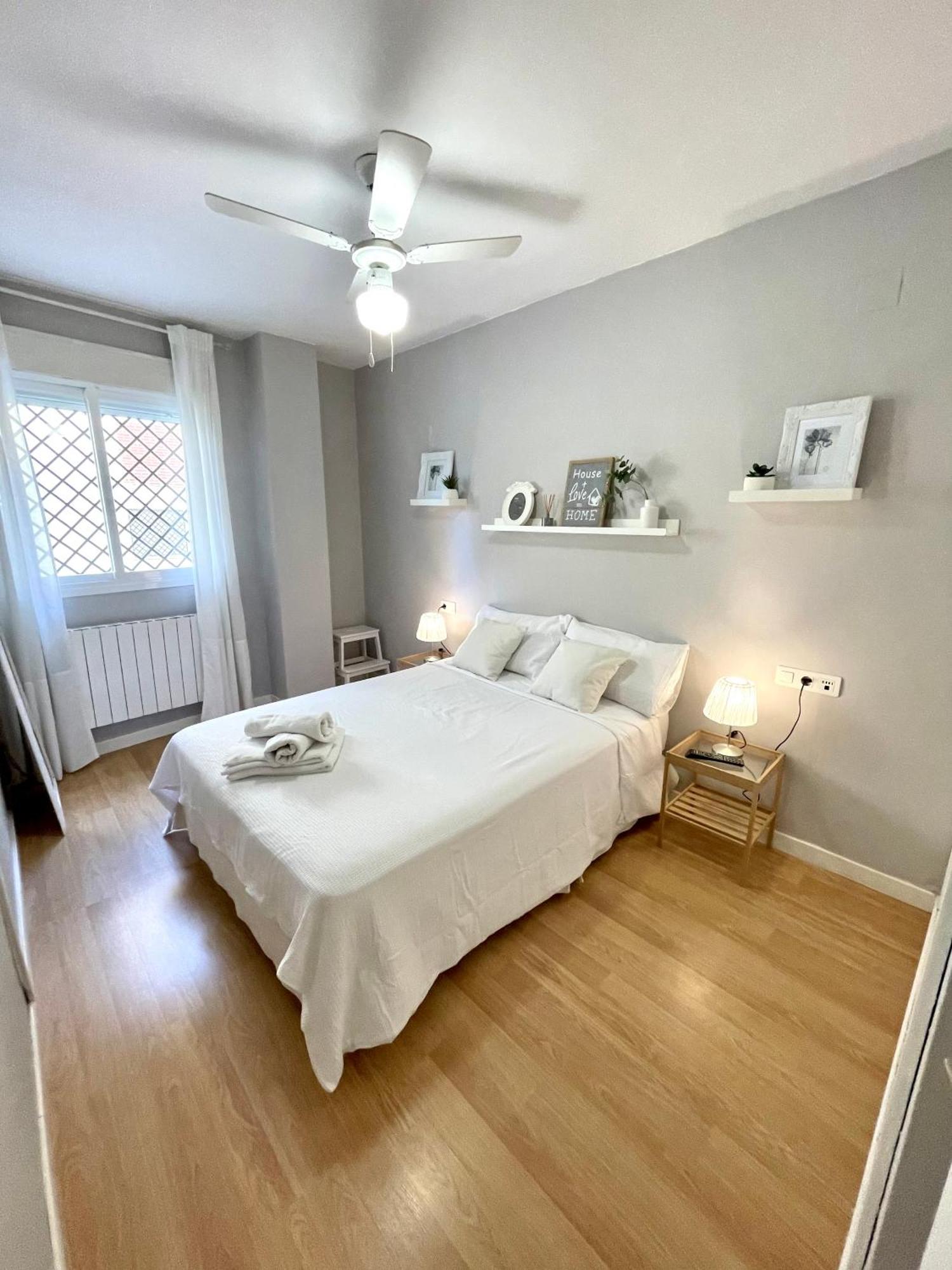 Apartamento Ruta Del Veleta Cenes De La Vega Exteriör bild